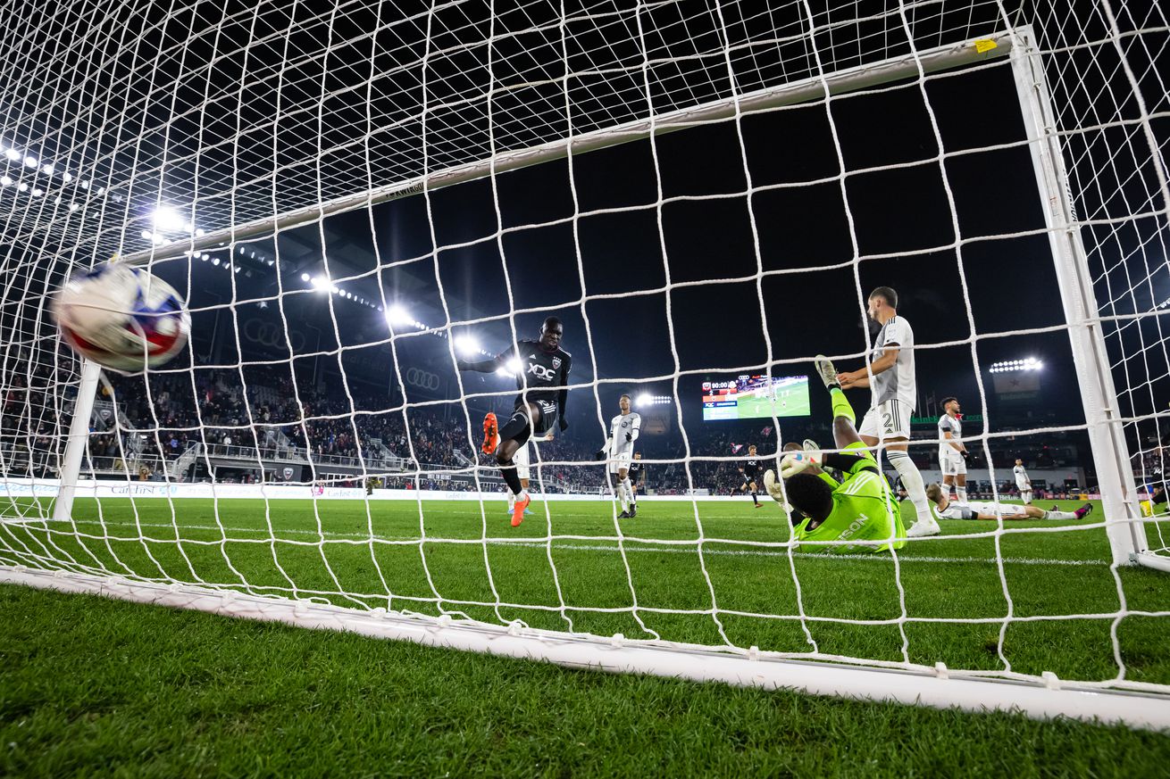 Toronto FC v DC United