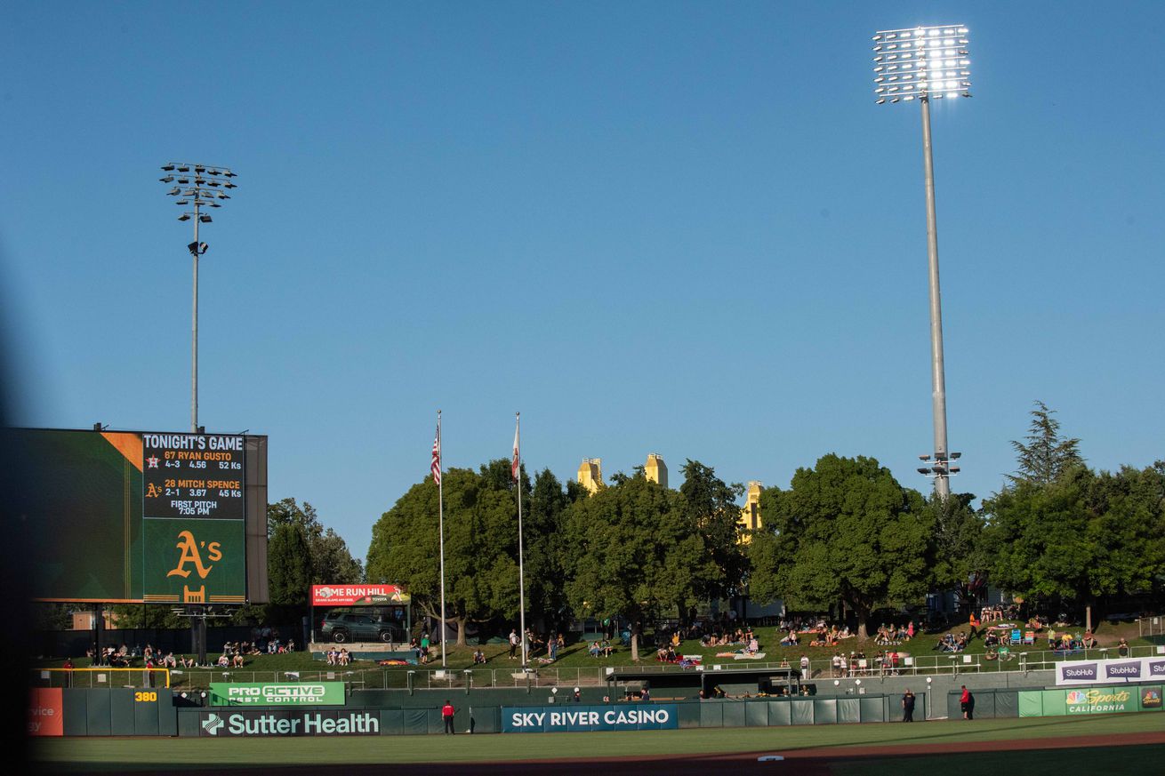 MLB: Houston Astros at Athletics