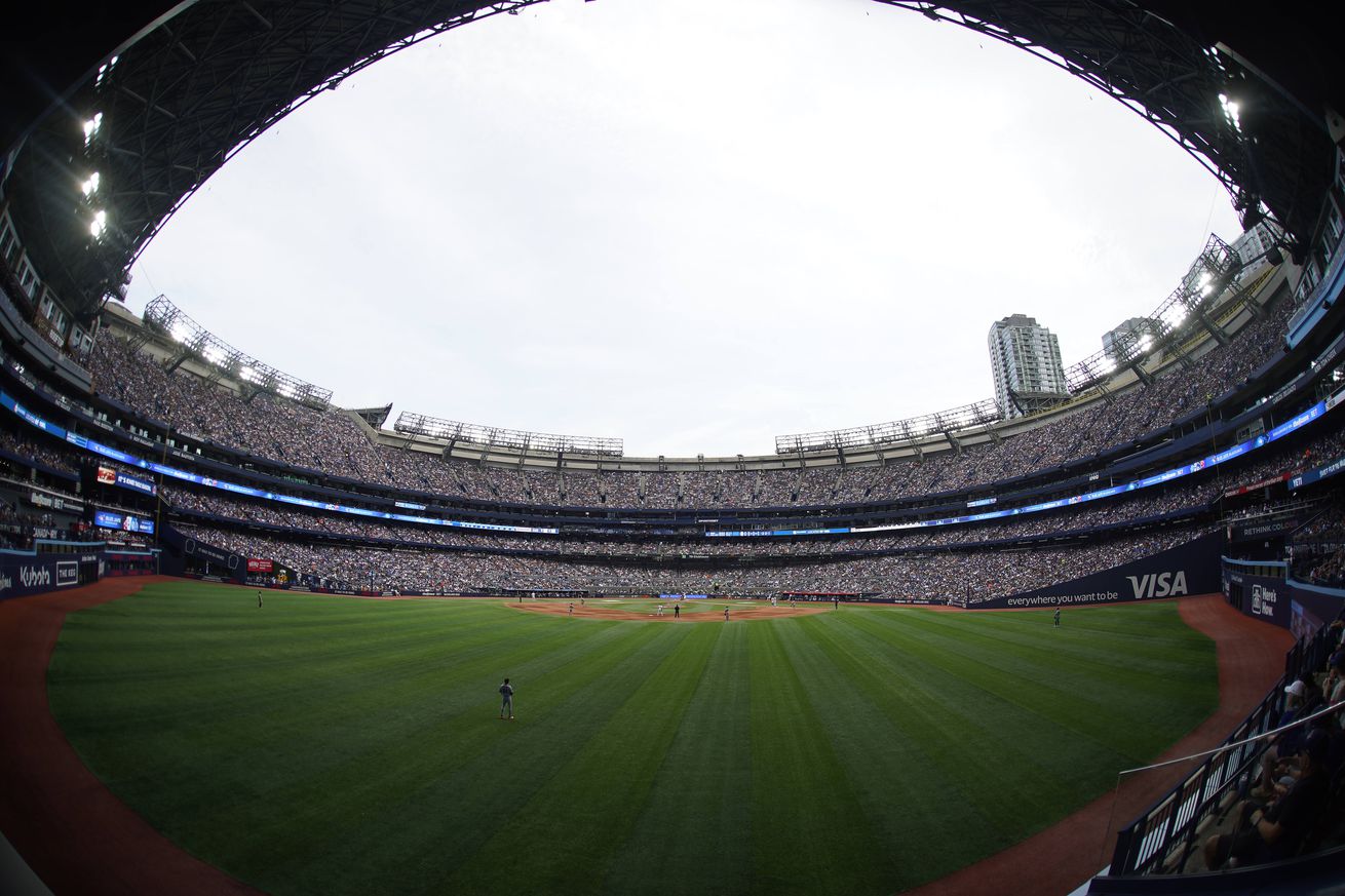 MLB: San Francisco Giants at Toronto Blue Jays